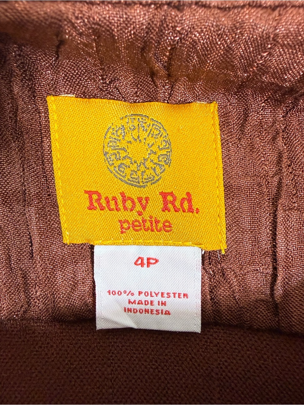 Ruby Rd., Rust Textured Button-Front Jean Style Jacket. Size 4P. Excellent cond! - Picture 3 of 6